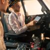 Entrainement pour pilotes de ligne sur simulateur de vol en avion
